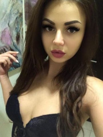 Викуся